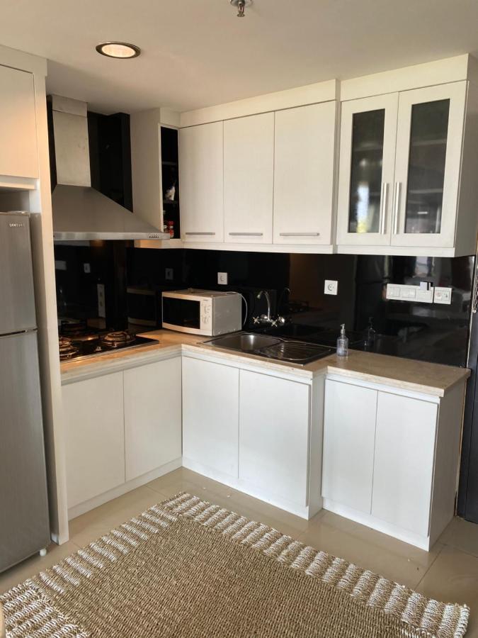 Stylish 2 Bedroom Penthouse Apt, Newly Refreshed, 50 Mbps, Pool, Gym, Resto Kuta Lombok Zewnętrze zdjęcie