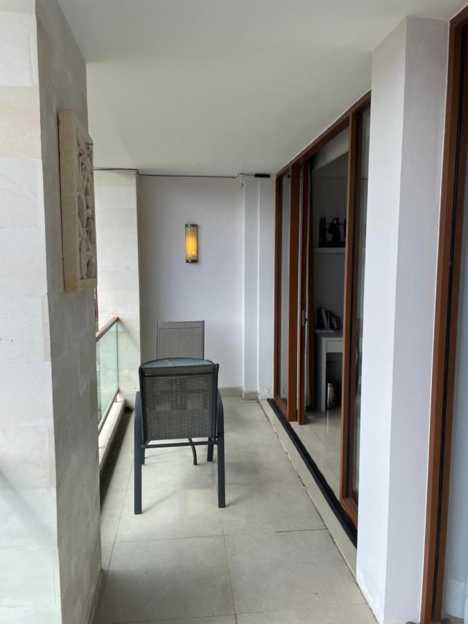 Stylish 2 Bedroom Penthouse Apt, Newly Refreshed, 50 Mbps, Pool, Gym, Resto Kuta Lombok Zewnętrze zdjęcie